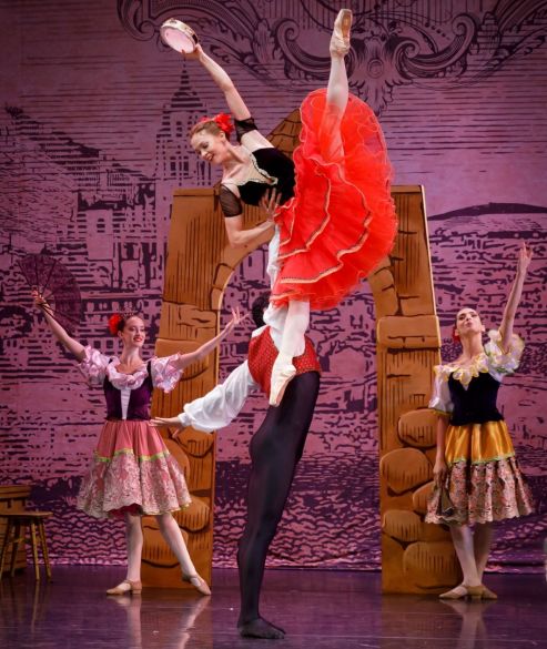 Photo by © Maya Neeman